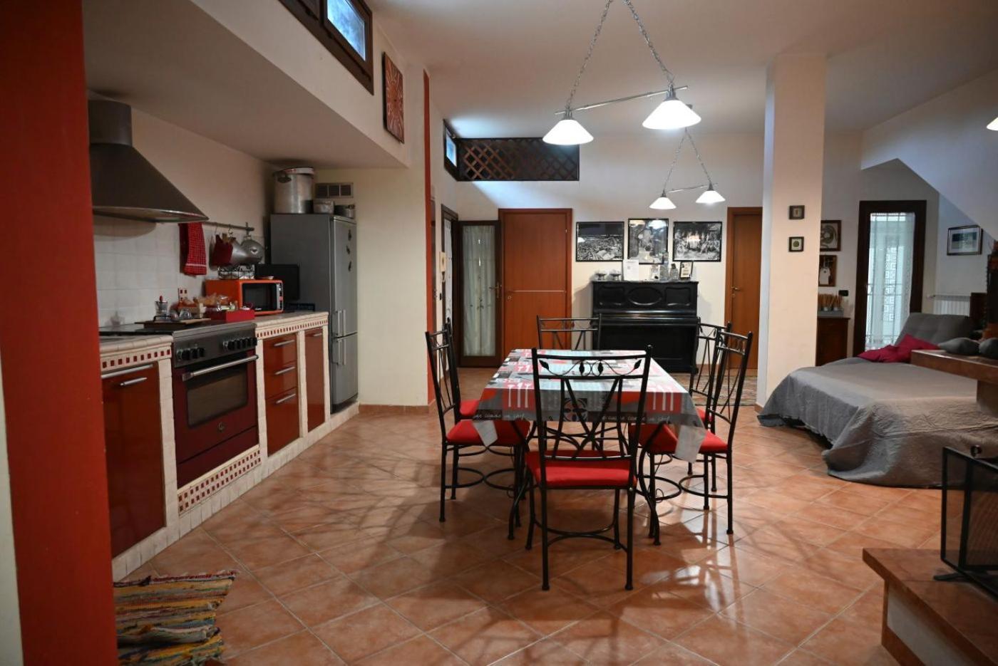 Apartamento Le Stelle Antiche - Giubileo 2025, Concorsi Aeronautica, Ryder Cup, Guidonia Montecelio, Roma, Tivoli Marco Simone Exterior foto